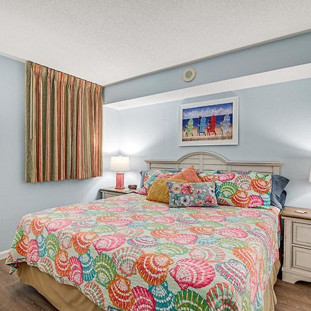 Beachy Condo With Pool Access And Steps To Boardwalk! Myrtle Beach Bagian luar foto