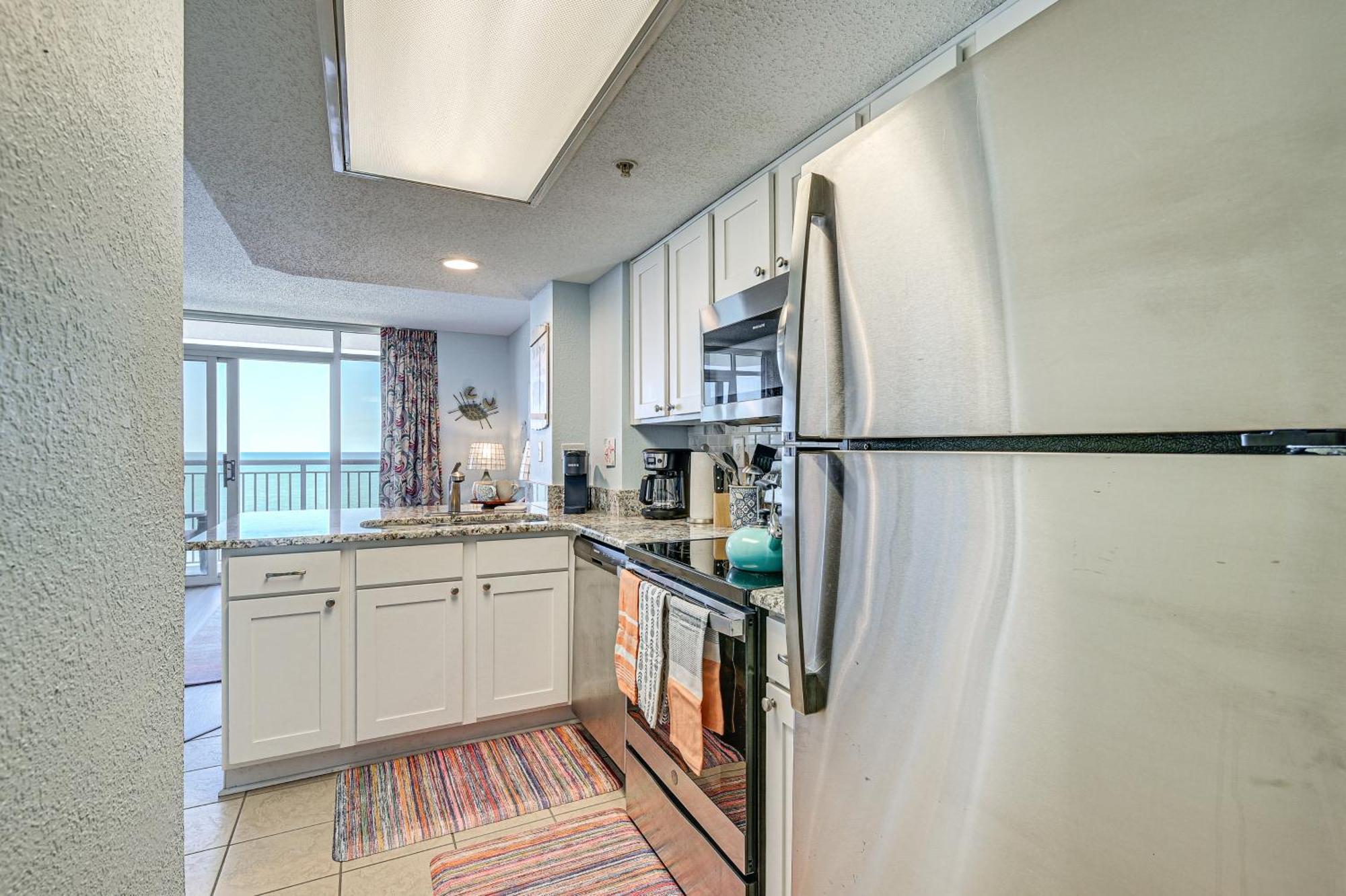 Beachy Condo With Pool Access And Steps To Boardwalk! Myrtle Beach Bagian luar foto